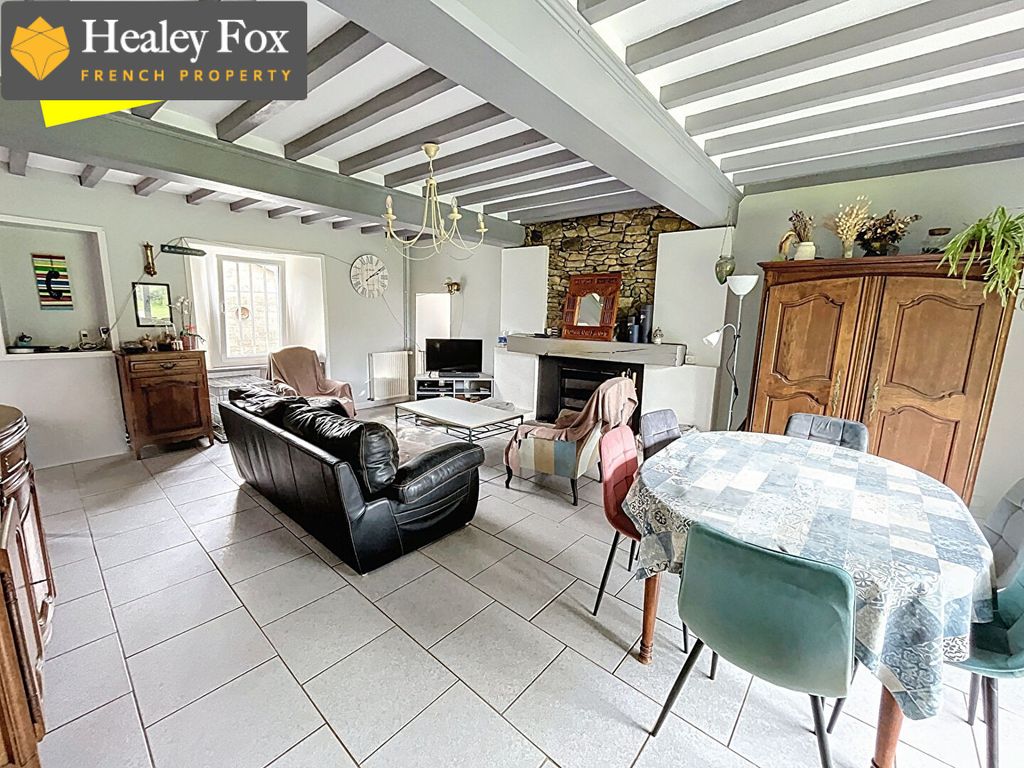 Property photo 2 of 17