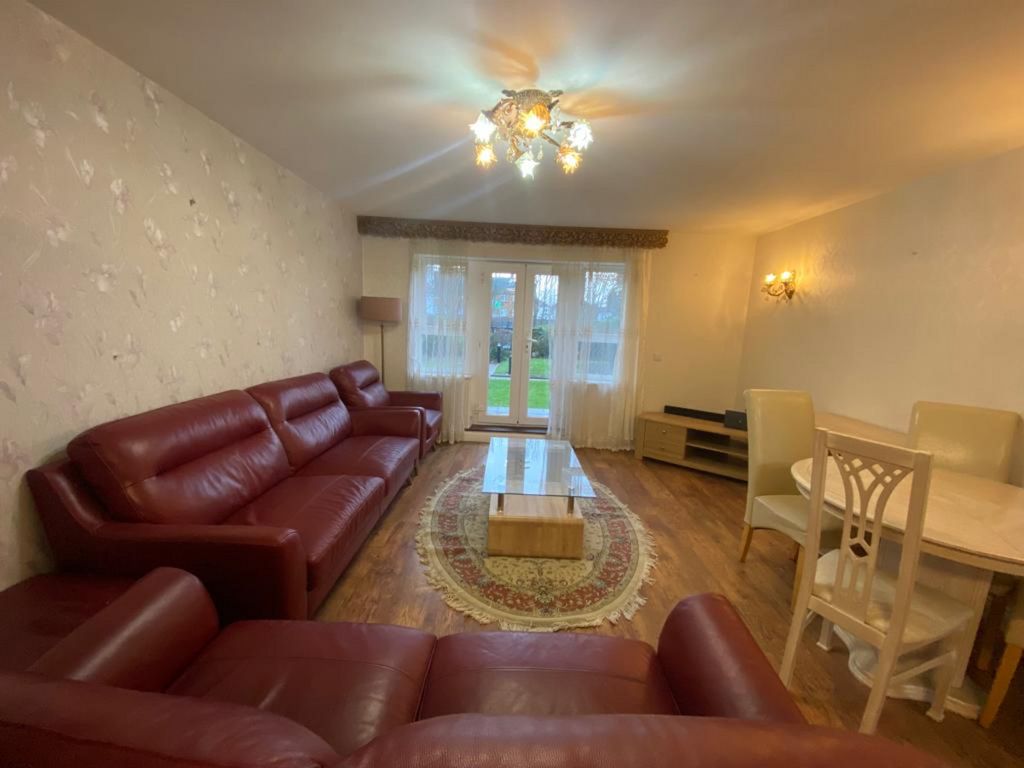 Property photo 3 of 7