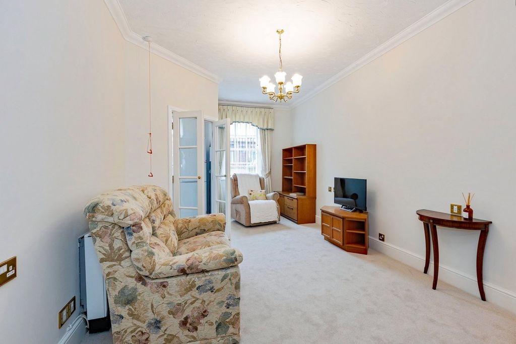 Property photo 2 of 16
