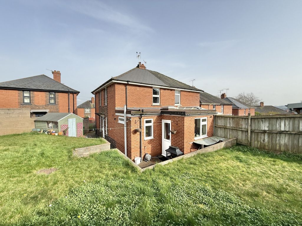 Property photo 1 of 19 Photo 2