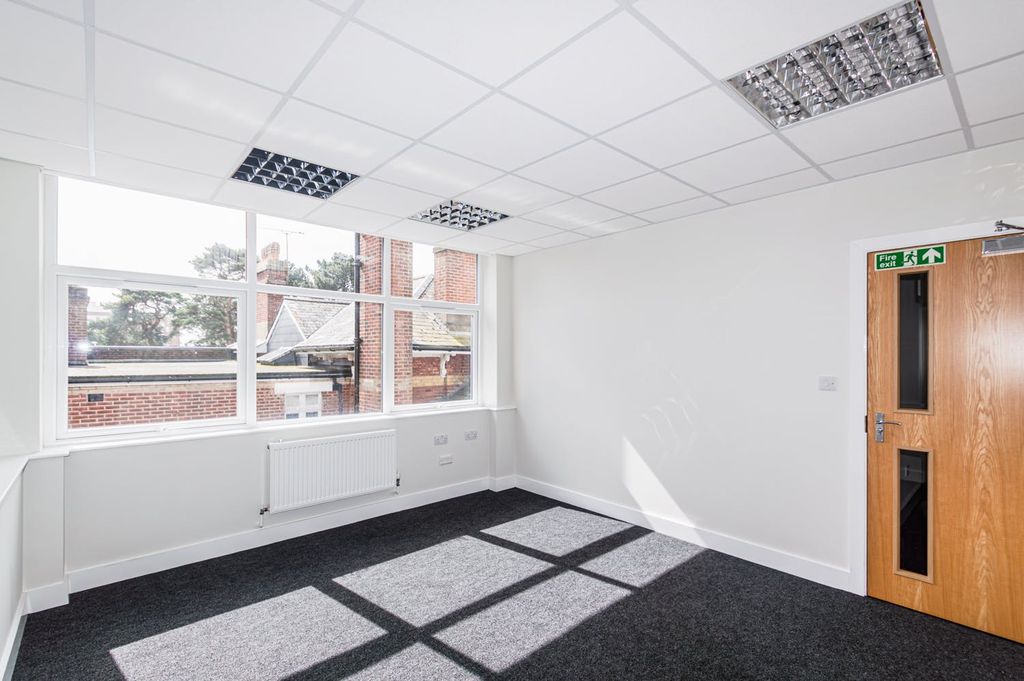 Property photo 2 of 5 3.Jpg