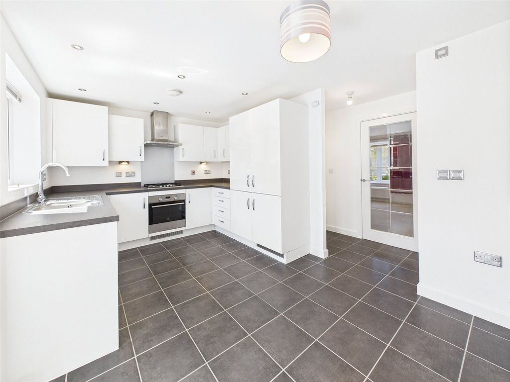 Property photo 2 of 13 Picture No. 03