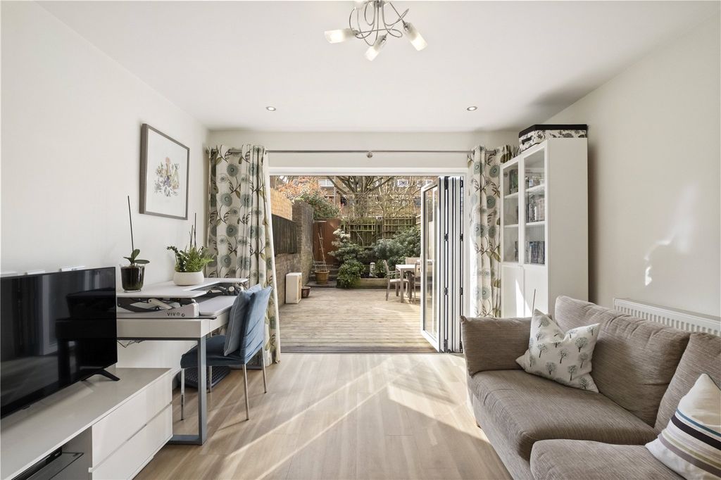 Property photo 2 of 7 Reception Room