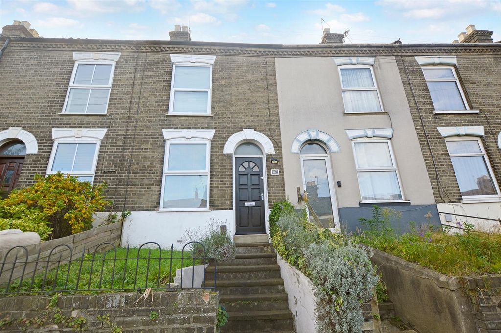 Property photo 1 of 9 New Front.Jpg