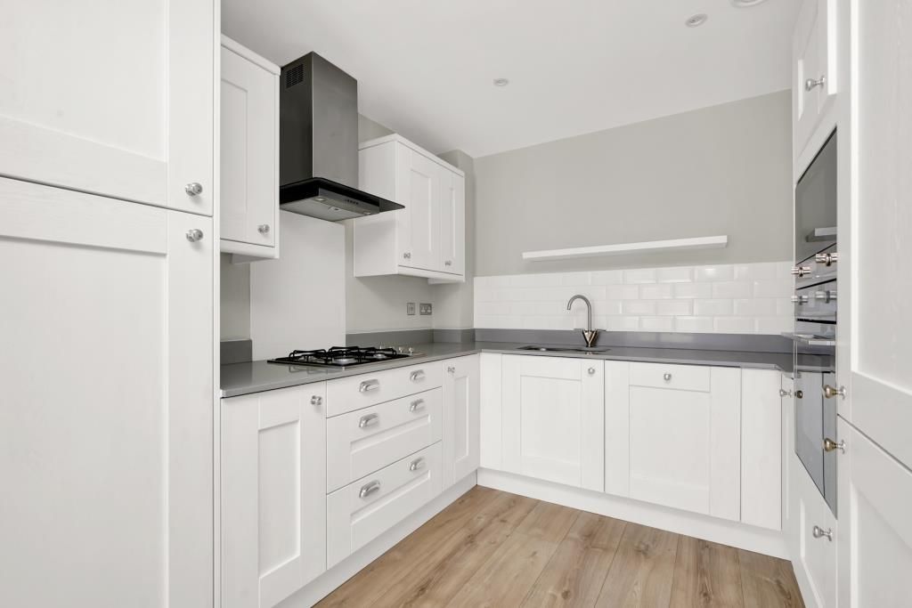 Property photo 3 of 14 Dsc03574_Lge.Jpg