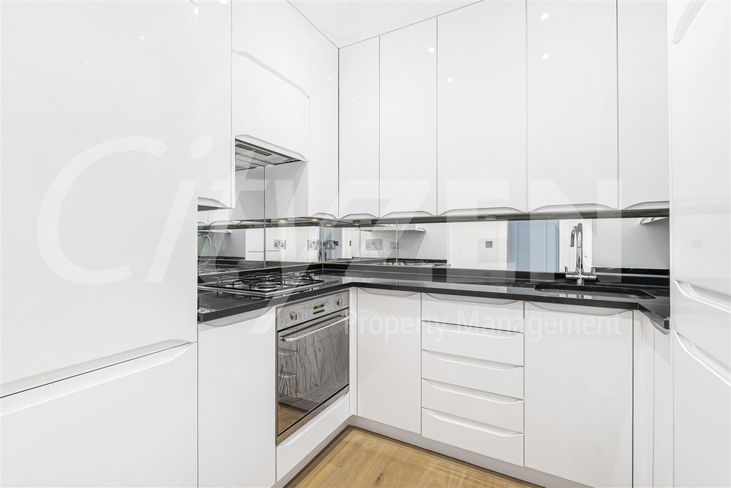 Property photo 2 of 16 Kitchen