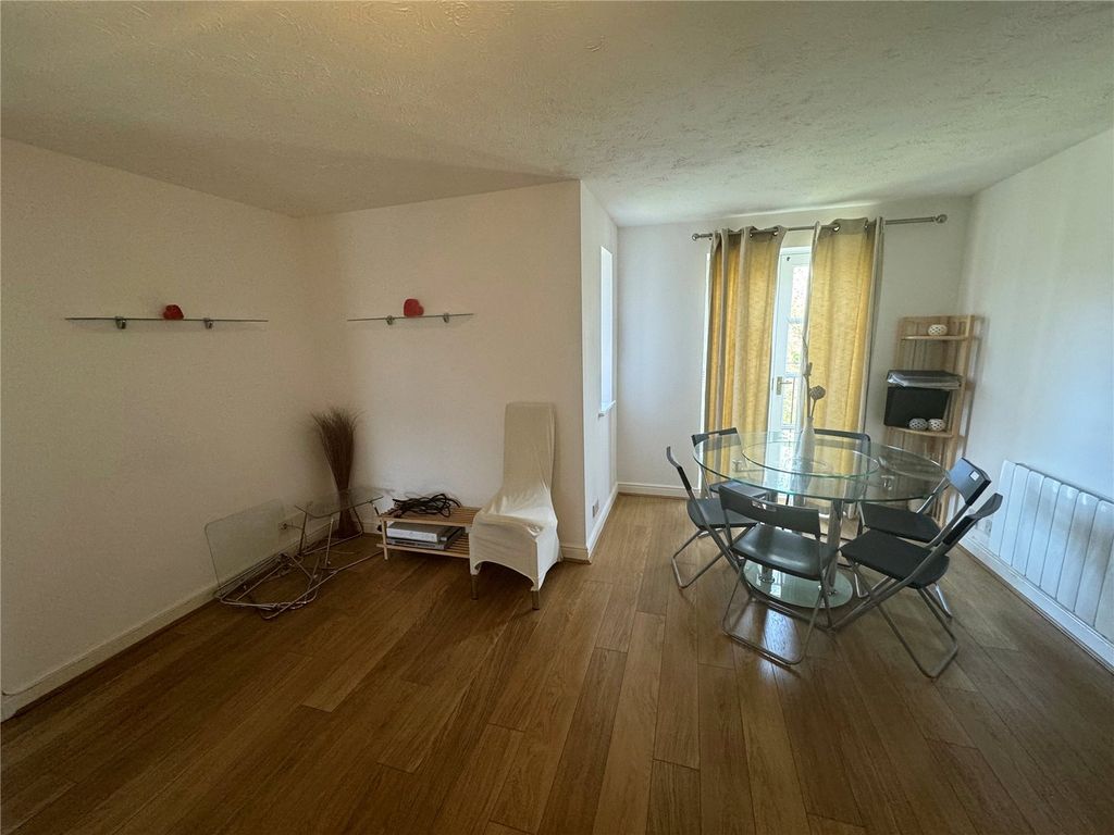 Property photo 3 of 7 Picture No. 15