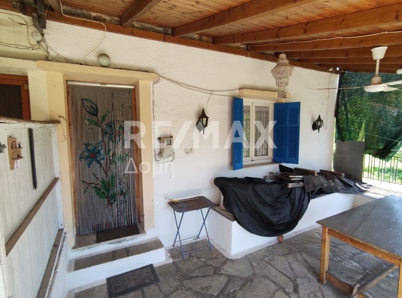 Property photo 1 of 50