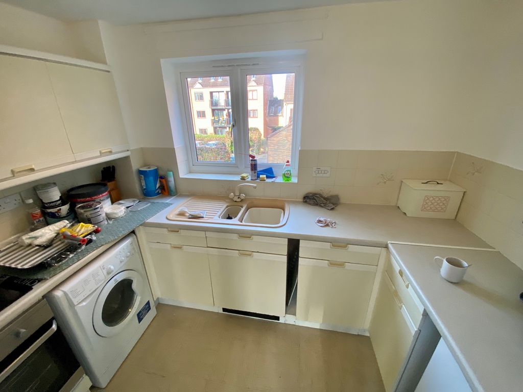 Property photo 2 of 9