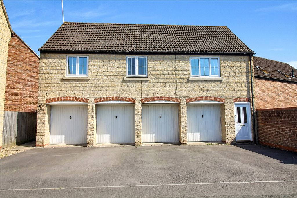 Property photo 1 of 10 Picture No. 24
