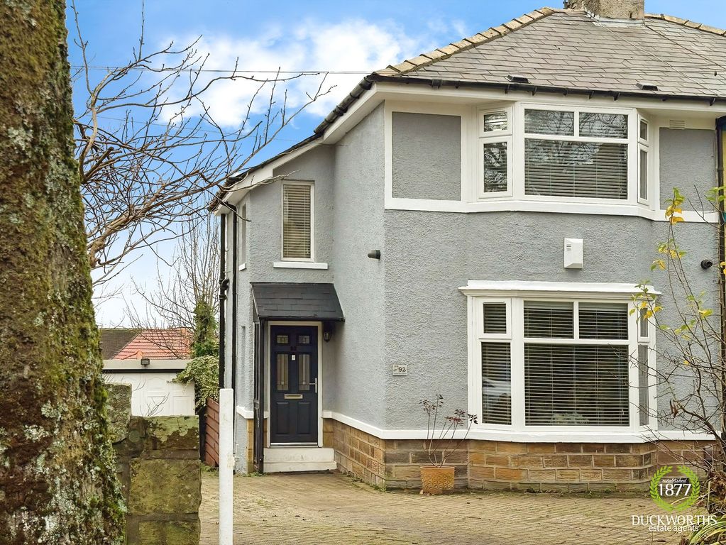 Property photo 1 of 40