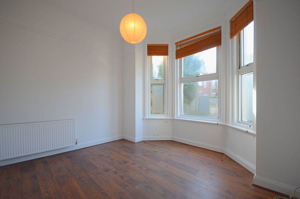 Property photo 2 of 8 Photo 1