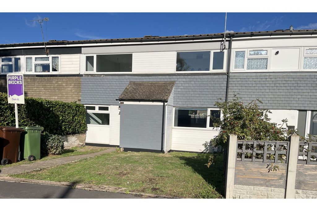 Property photo 3 of 28