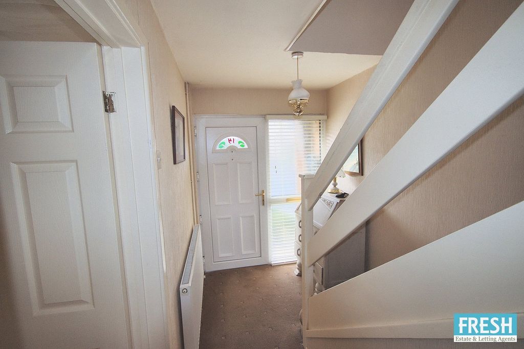 Property photo 3 of 26