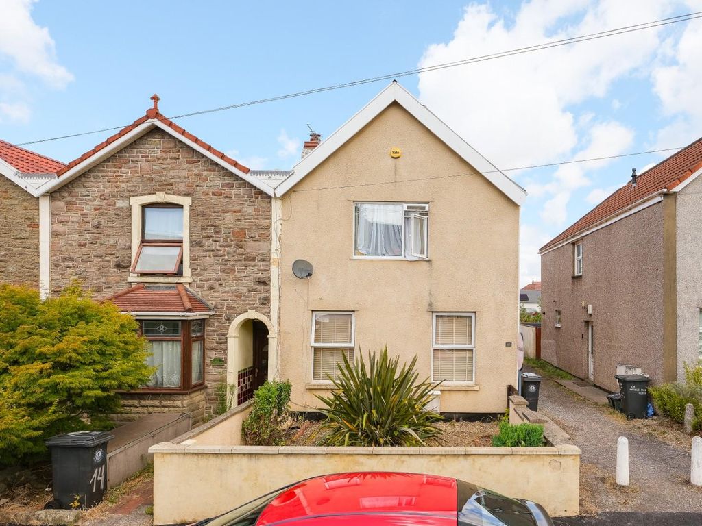 Property photo 2 of 23 Cnr59956.Jpg