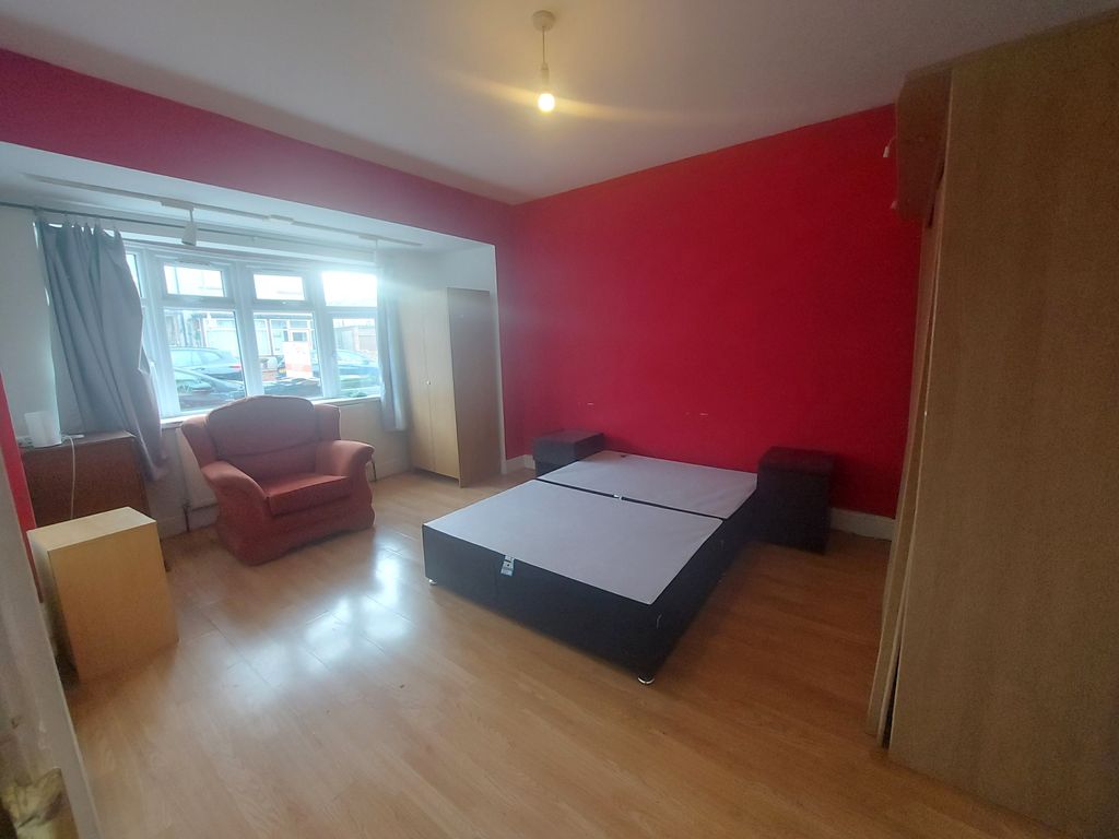 Property photo 2 of 10 Gallery