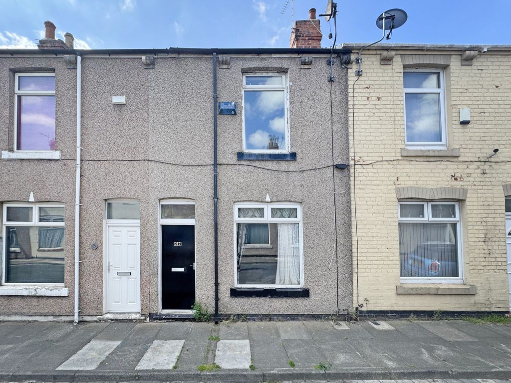 Property photo 1 of 17