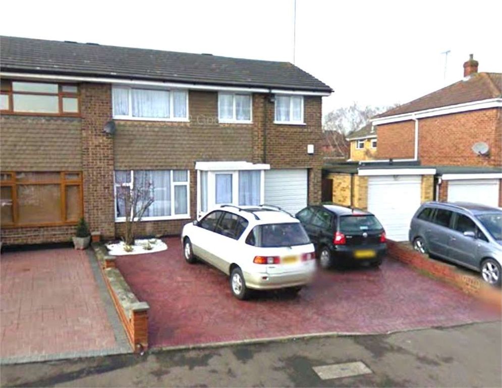 Property photo 1 of 1