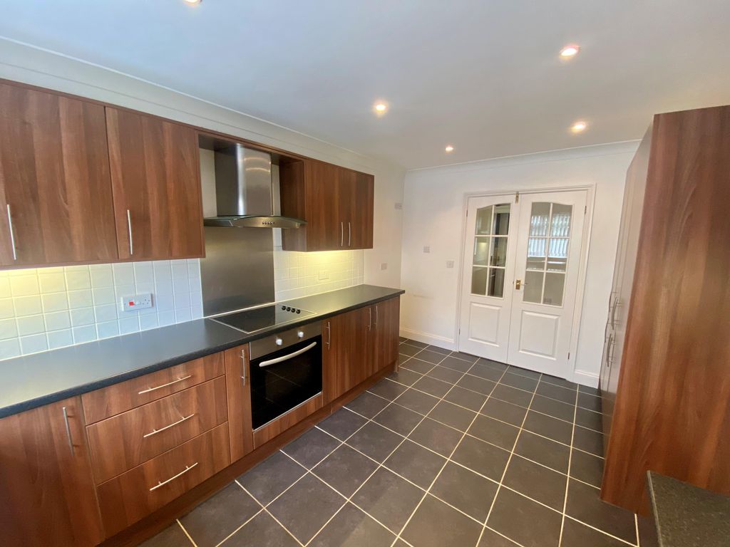 Property photo 3 of 15 View