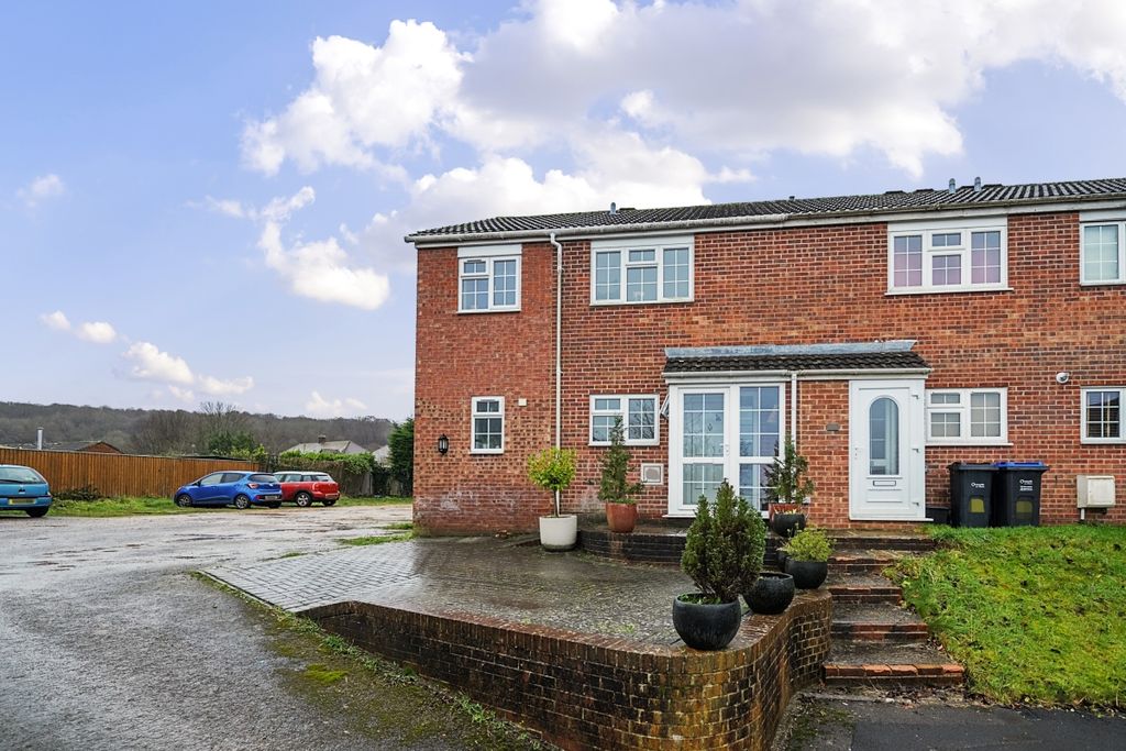 Property photo 2 of 14 Exterior