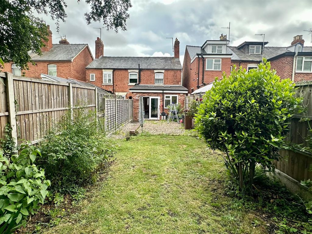 Property photo 2 of 16