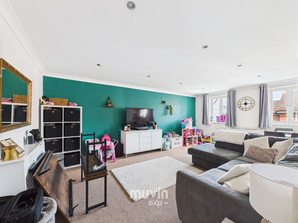 Property photo 2 of 6