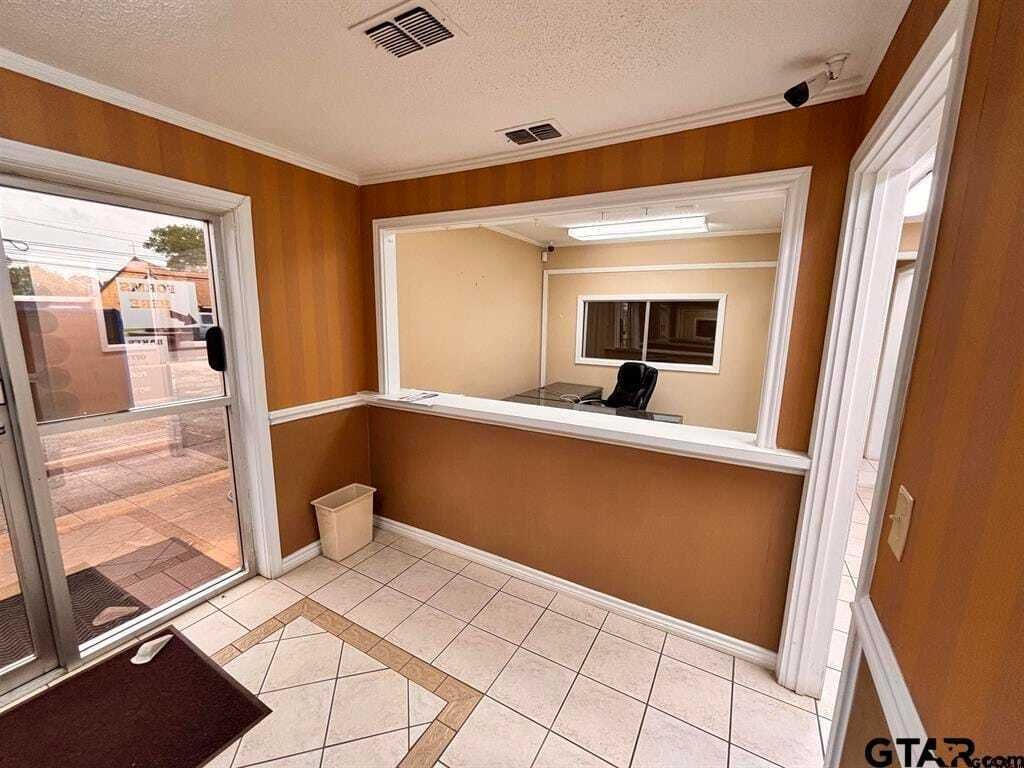 Property photo 2 of 8 <Alttext/>