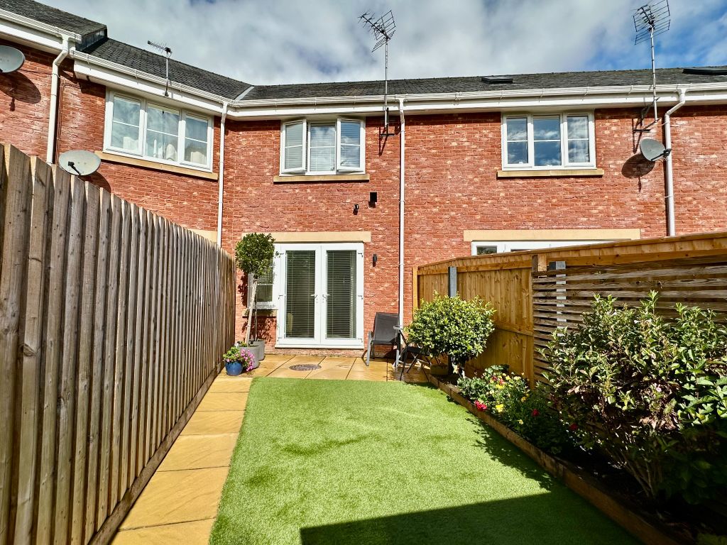 Property photo 2 of 16