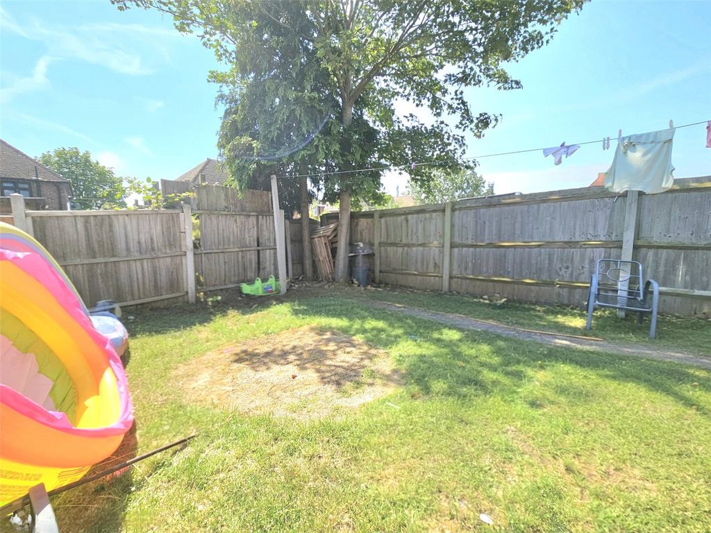 Property photo 2 of 7 Picture No. 02