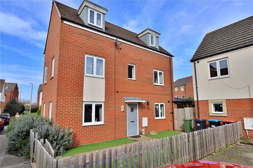 Property photo 1 of 19 Picture No. 23