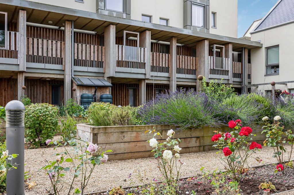 Additional image 16 of 2 bed flat to rentCirencester Road, Tetbury, Gloucestershire GL8