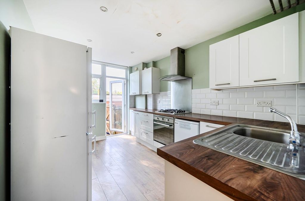 Property photo 3 of 15 1488837 (12).Jpg