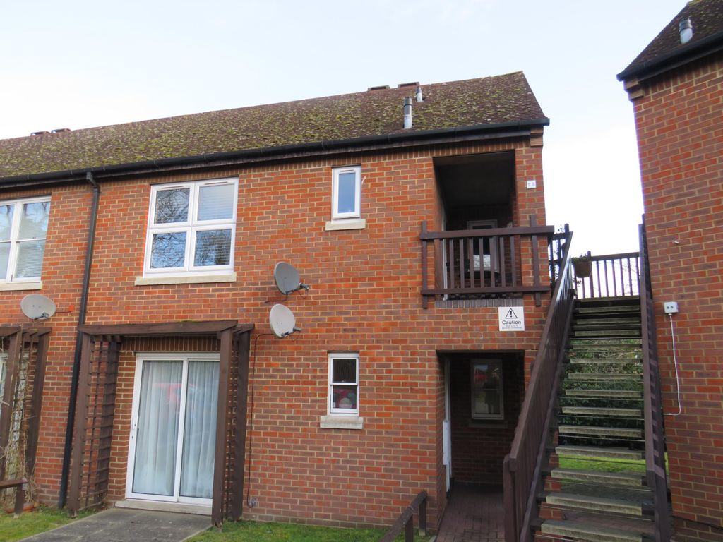 Property photo 1 of 6 Exterior