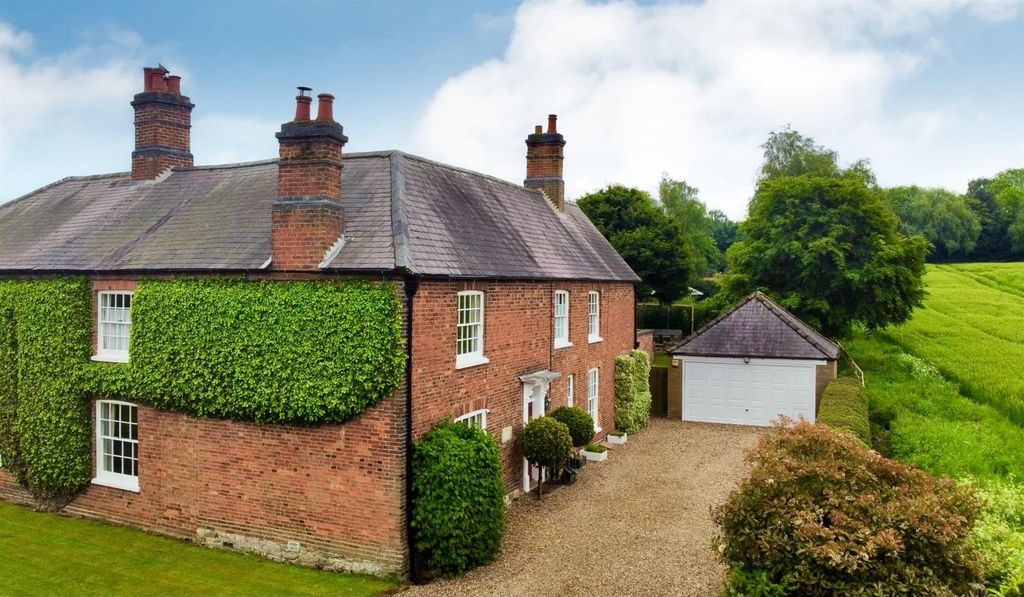 Property photo 1 of 34 2
