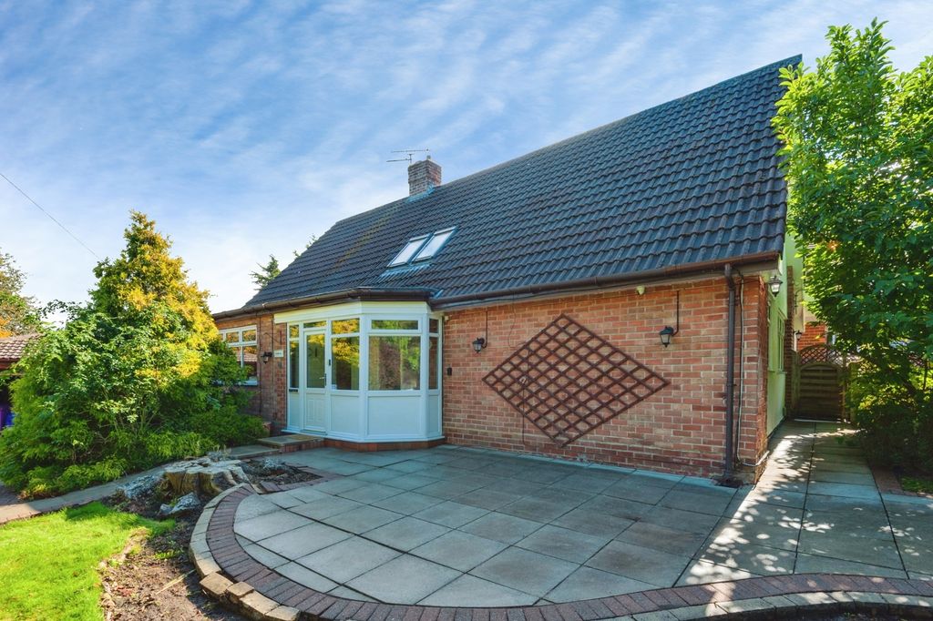 Property photo 2 of 35 Pbox-Img.Jpg