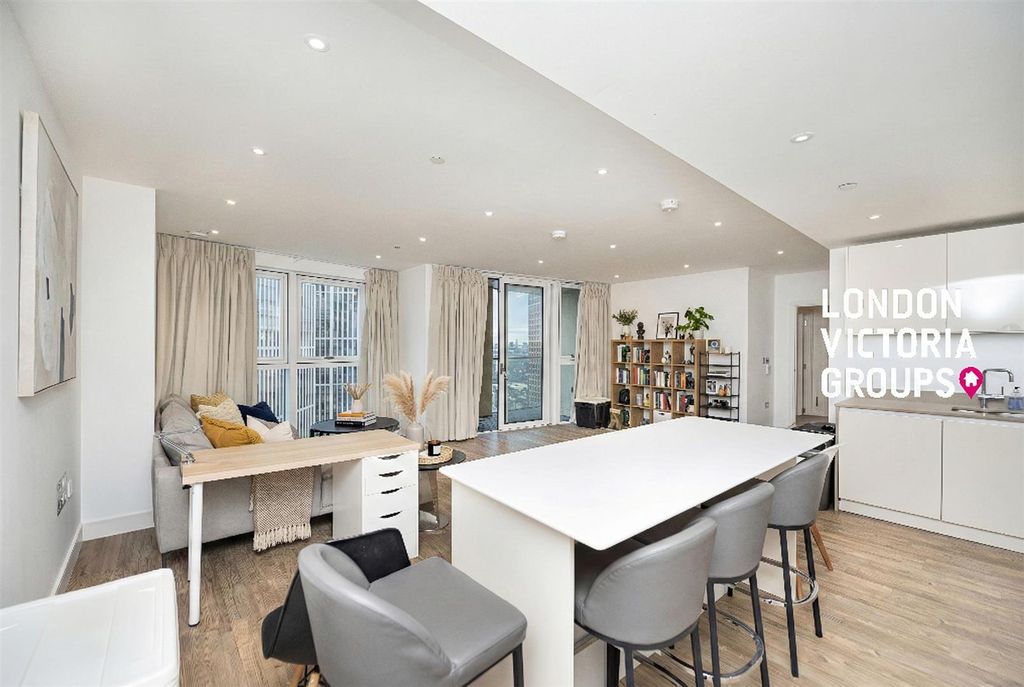 Property photo 2 of 20 1-5217.Jpg