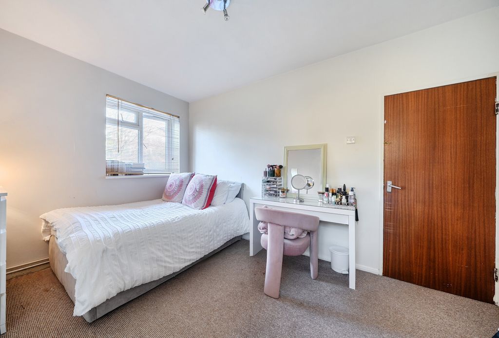 Property photo 1 of 10 1409089-2-6992F0A...