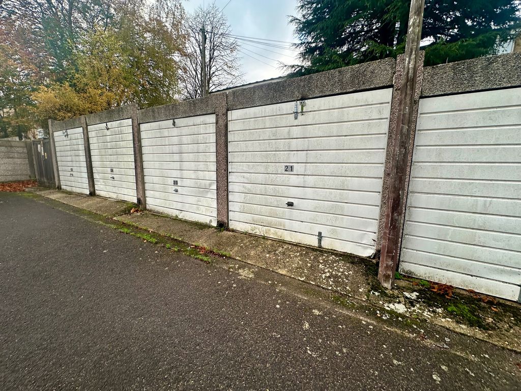 Property photo 3 of 4 Image