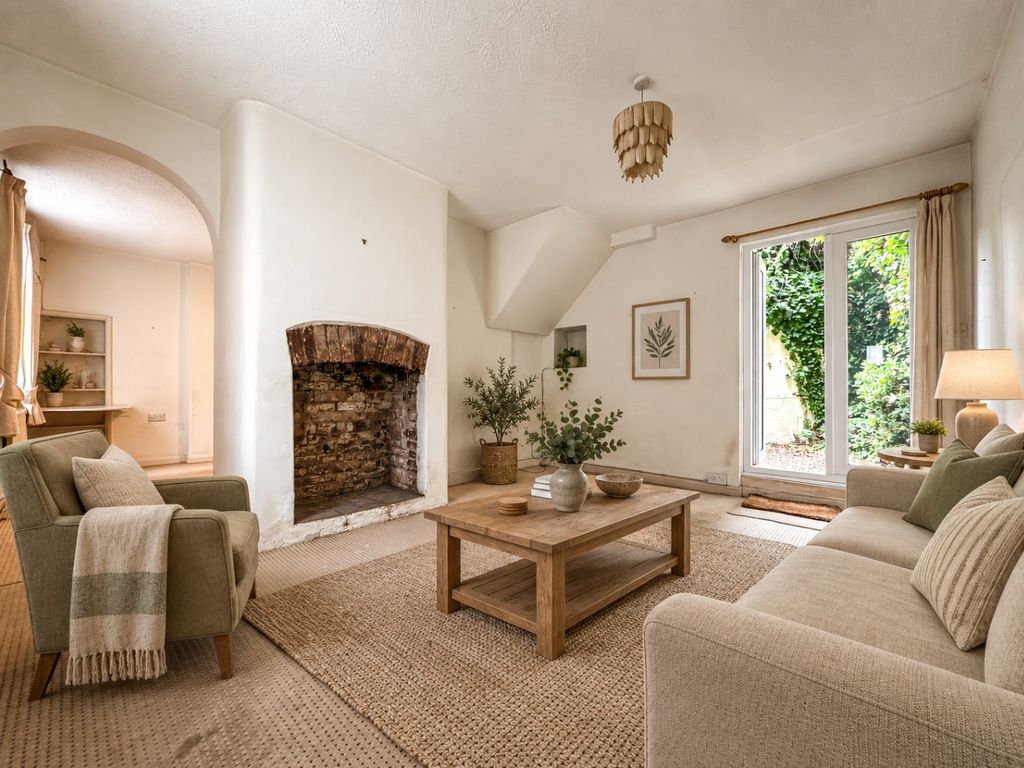 Property photo 2 of 18 4805216