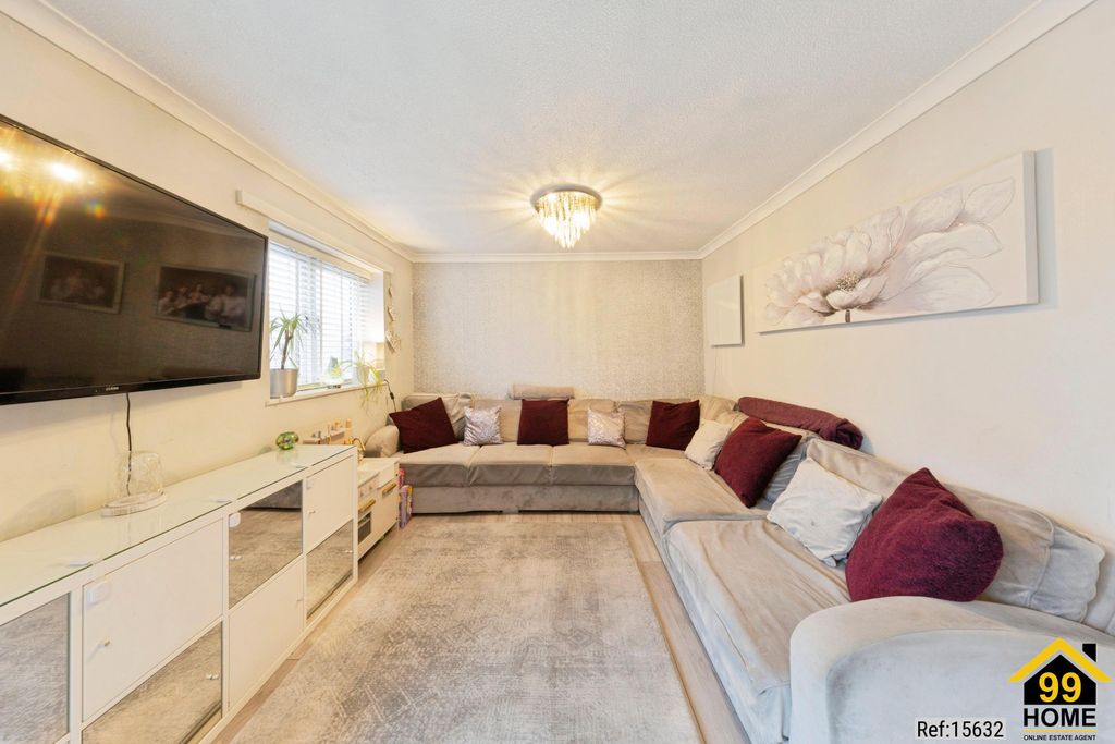 Property photo 2 of 19 Photo 1