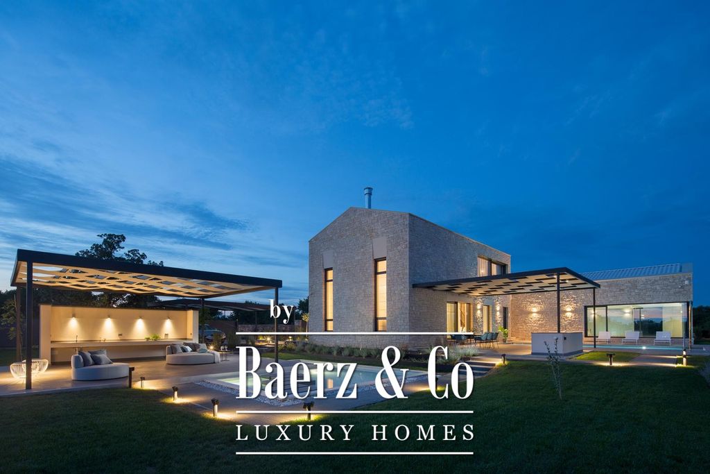 Property photo 1 of 35