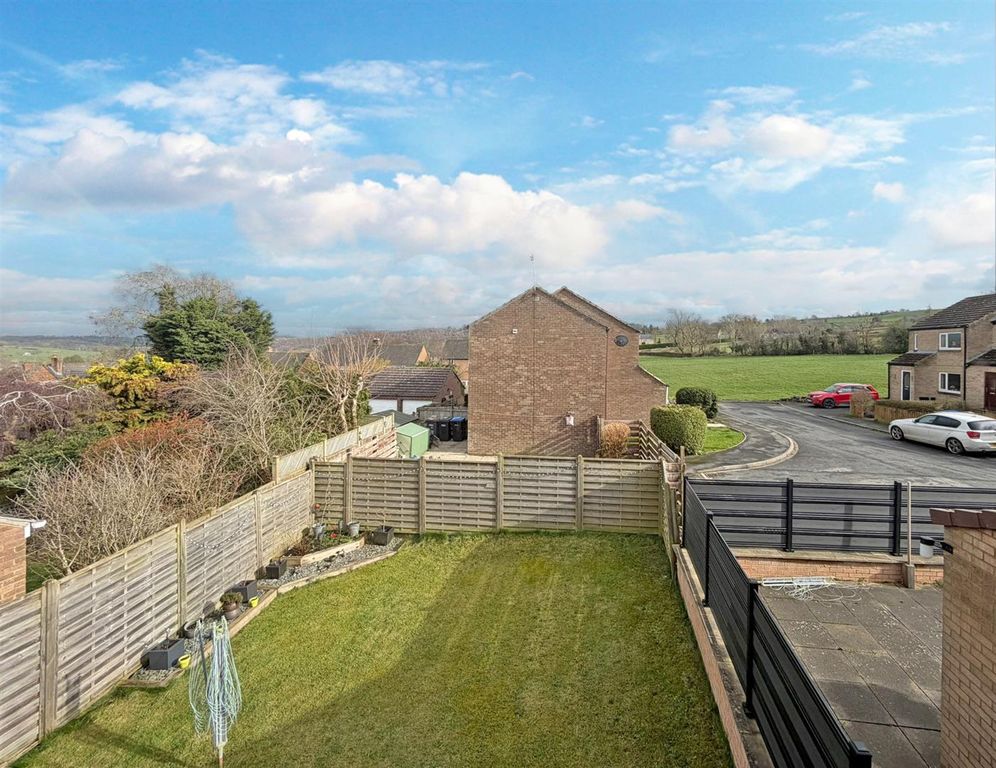 Property photo 3 of 14