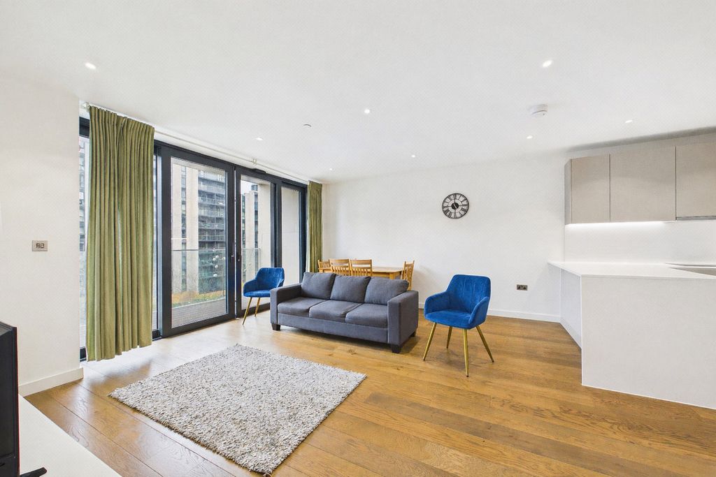 Property photo 3 of 15