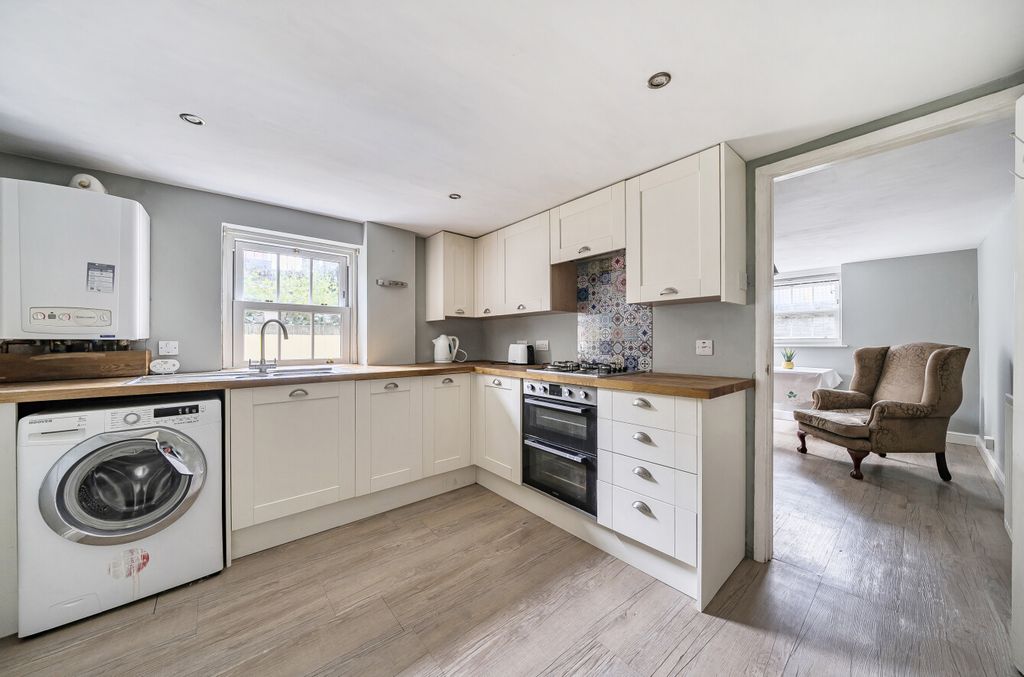 Property photo 3 of 15 1386999-2-6931A25...