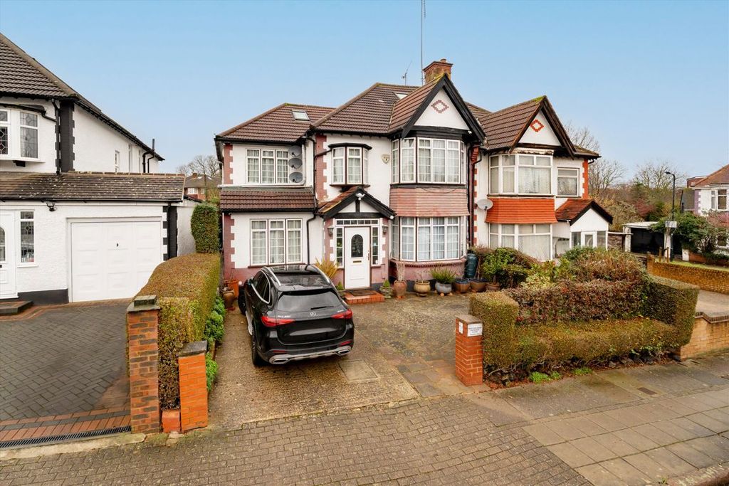 Property photo 1 of 5