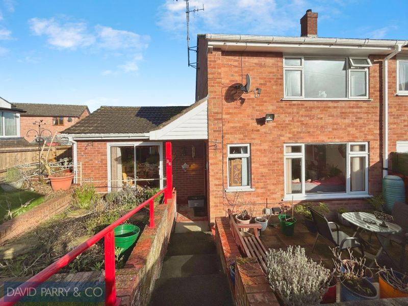 Property photo 1 of 13 2 Bedroom End Of Terrace Extended Property