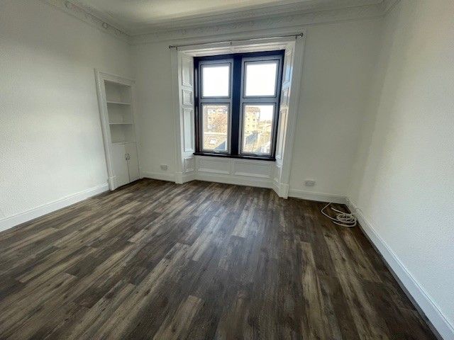 Property photo 2 of 7 Photo 2