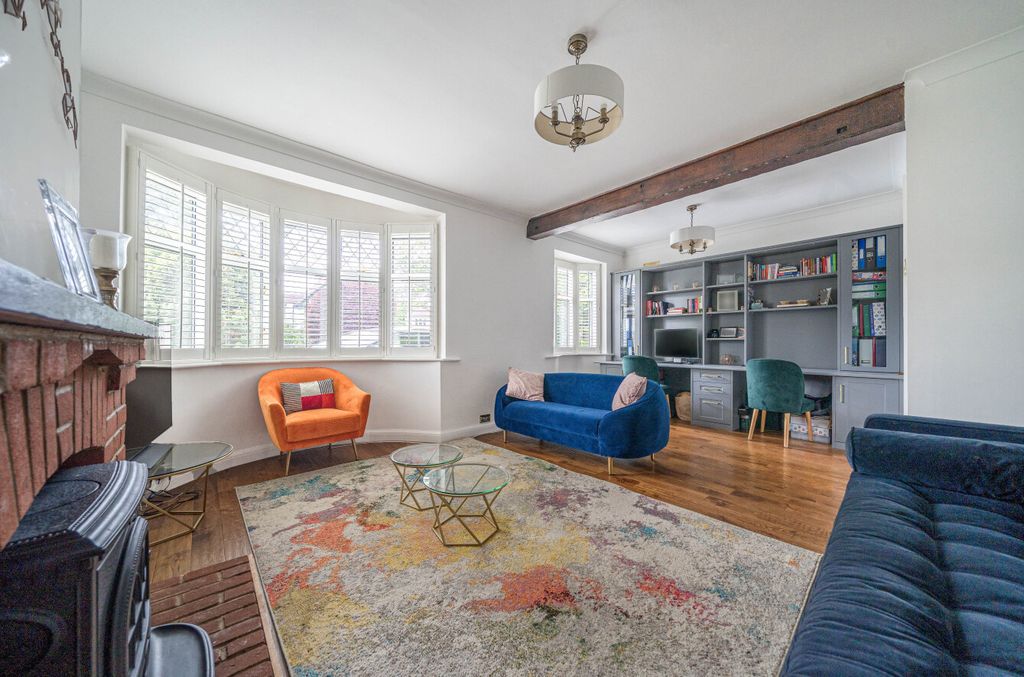 Property photo 2 of 26 31-681Cf1c094A4c-...