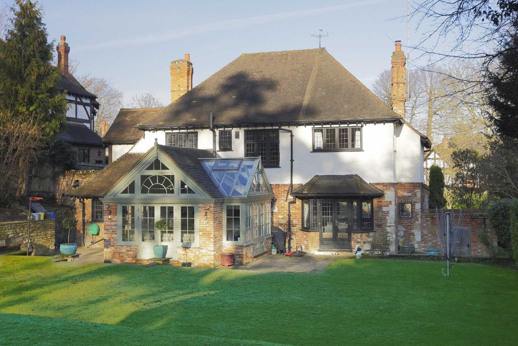 Property photo 1 of 17 Photo 14