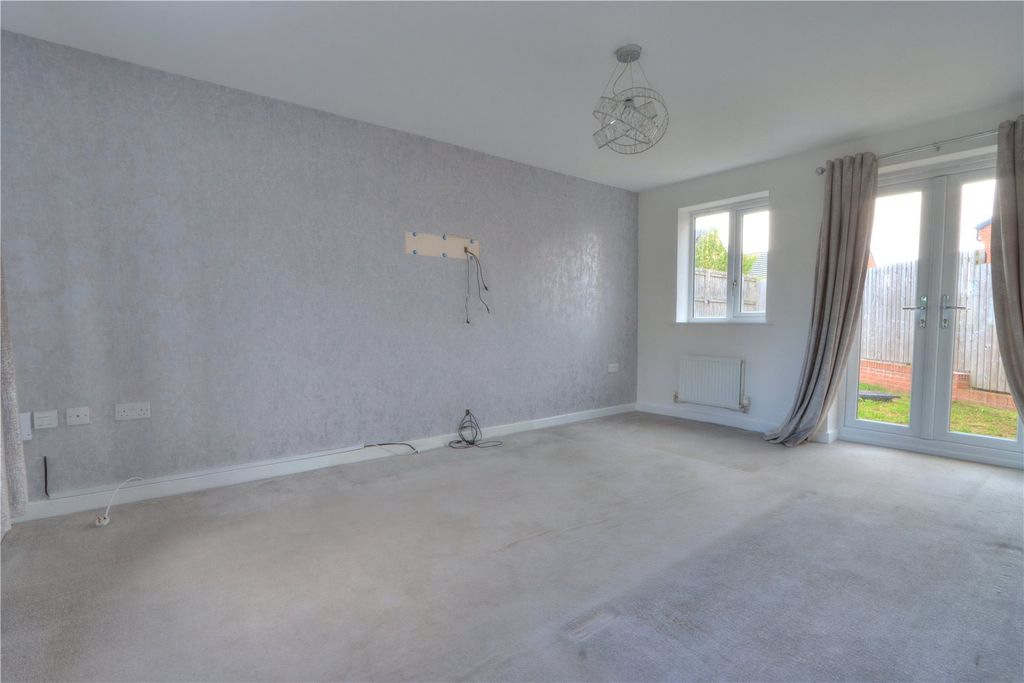 Property photo 3 of 10 Picture No. 17